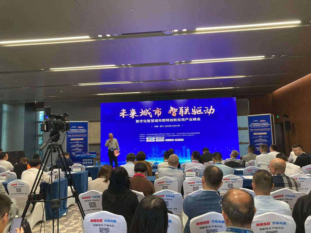 鹿泉当直播成为新基建，这家企业如何重构医疗知识传播生态？