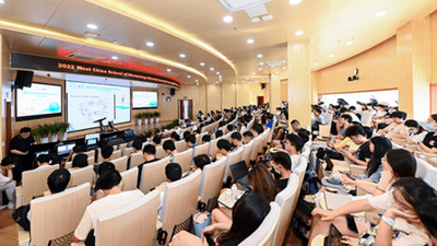 高校毕业典礼 vs 短视频：转化率对比-摄行影像