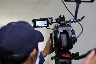 某文娱行业音乐节直播复盘：我们如何用 4K HDR 还原现场质感-摄行影像