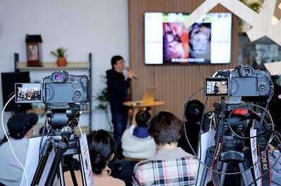 盐山照片直播的水印和品牌露出怎么做？活动传播的视觉设计指南