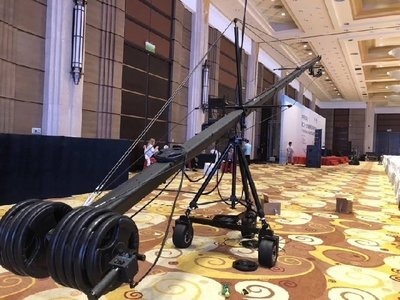 深圳宣传片拍摄现场，导演和摄影怎么配合不出错