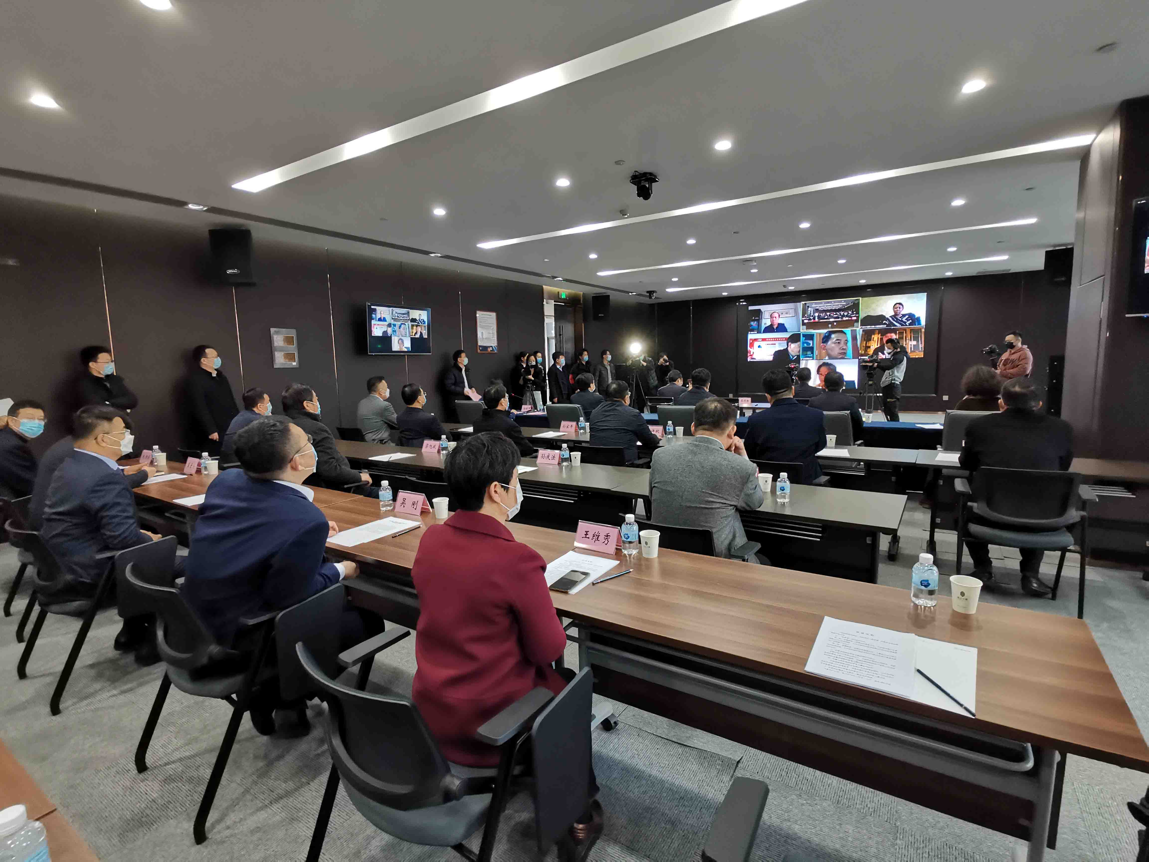 摄影摄像 + 直播：双交付物方案-摄行影像