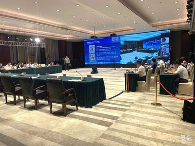项目服务商比价：5 维度评估表-摄行影像