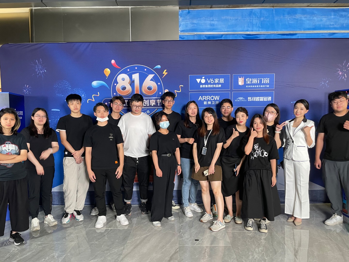 活动直播观众留存曲线怎么看？三个断崖点的成因和补救办法