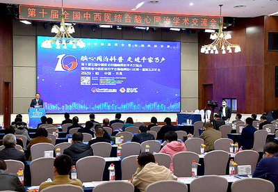 汽车试驾拍摄案例：汽车试驾活动影像案例：动态跟拍的三种机位组合-摄行影像